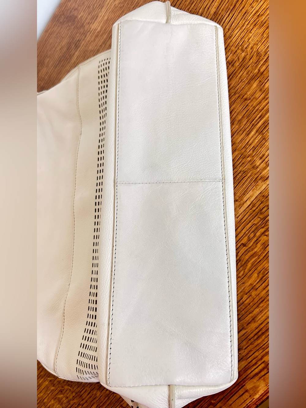 FOSSIL LEATHER SHOULDER BAG WITH PERFORATED DETAIL - Picture 3 of 10